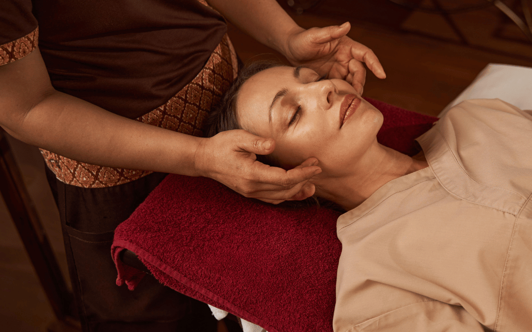 Move Better, Live Better: Why combining physiotherapy, chiropractic and massage therapy works best