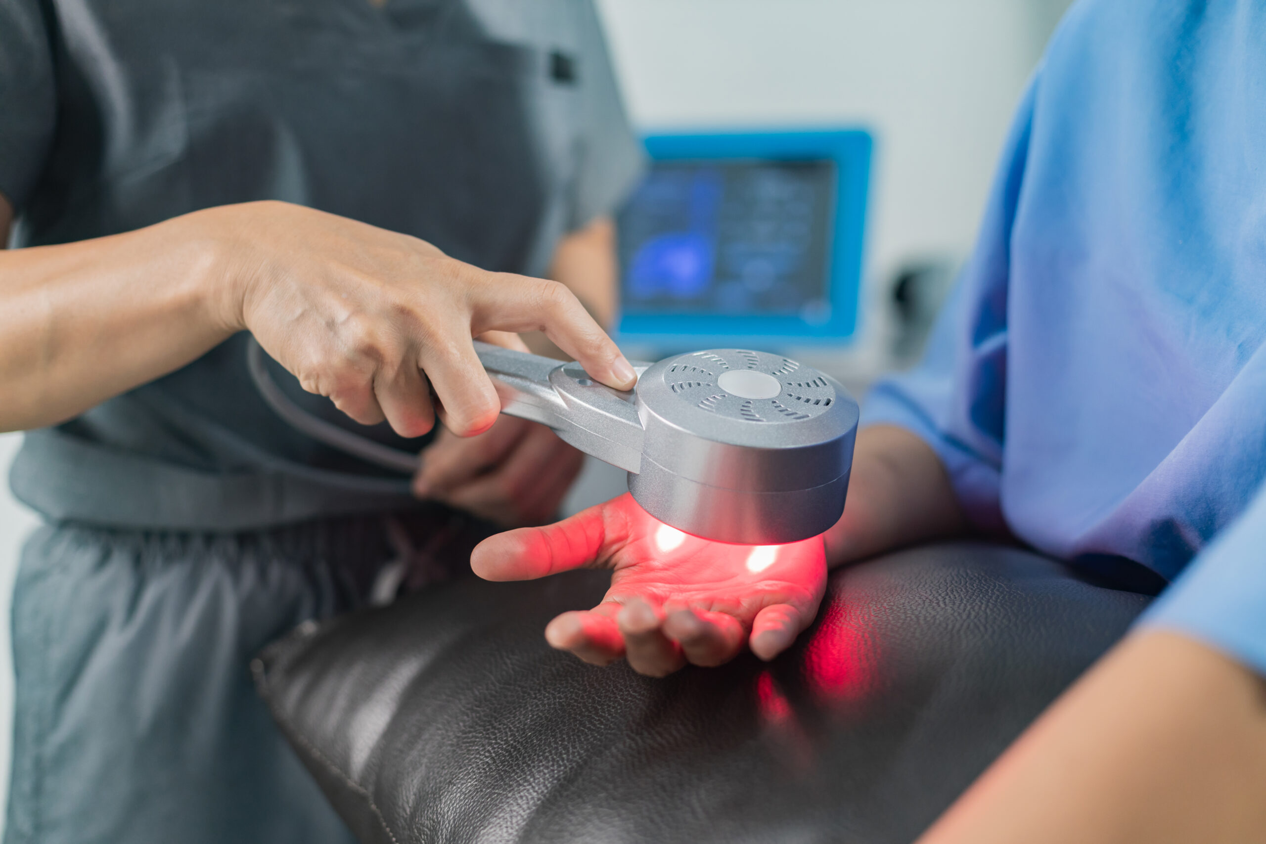 MyHealth Care Centre - Port Credit, Mississauga 1 cold laser therapy for pain and inflammation: a simple guide for active adults in port credit