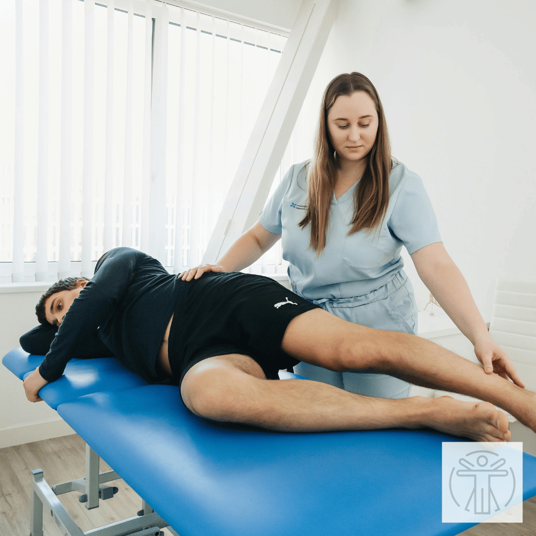 beat knee pain in port credit: physiotherapy that helps you move better